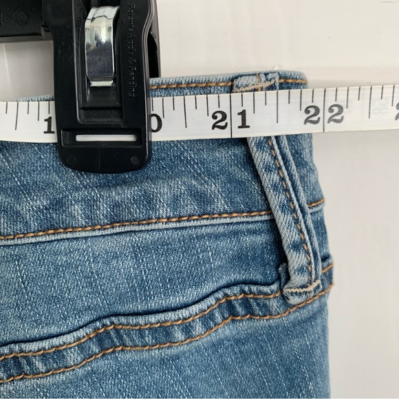 Torrid Denim First at Fit Skinny Jeans, GUC, Size 22, 27” Inseam, 11.5” Rise - Picture 5 of 11
